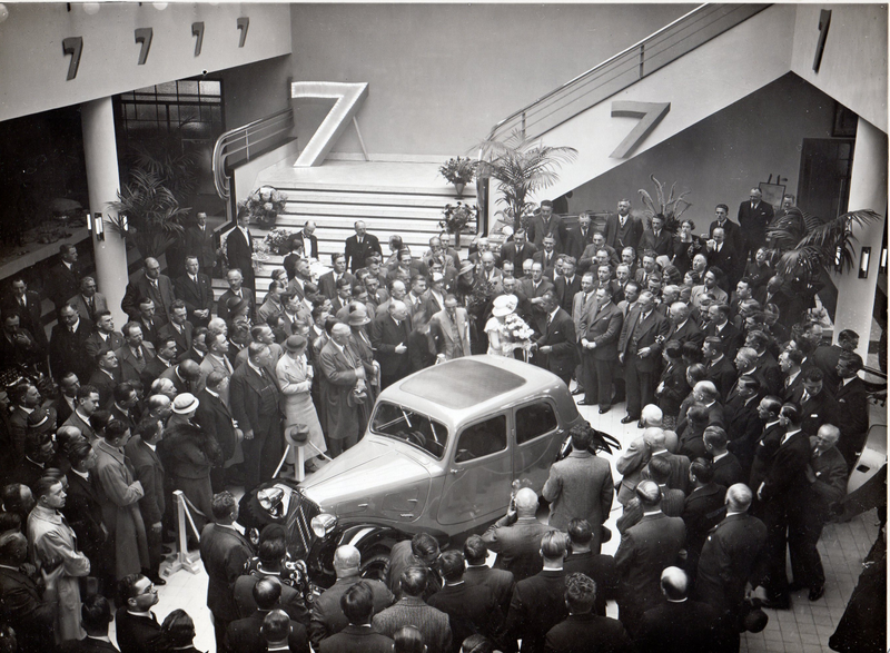 Illustration for article titled The Cutting-Edge Citroën Traction Avant Is 80 Years Old
